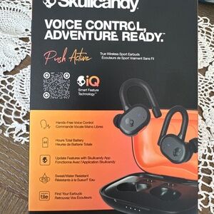 Skullcandy Earbuds